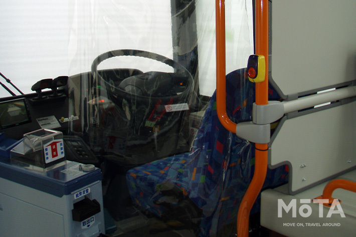 いすゞ バス運転席の飛沫感染防止対策商品