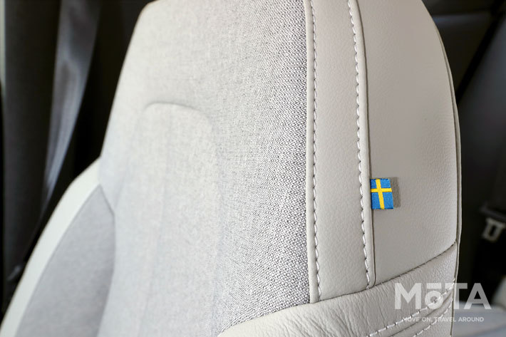 ボルボ XC40 T4 モメンタム(FF)[※画像は2019年モデル]