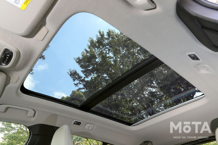 ボルボ XC40 T4 モメンタム(FF)[※画像は2019年モデル]