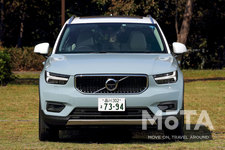 ボルボ XC40 T4 モメンタム(FF)[※画像は2019年モデル]