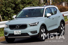 ボルボ XC40 T4 モメンタム(FF)[※画像は2019年モデル]