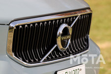 ボルボ XC40 T4 モメンタム(FF)[※画像は2019年モデル]
