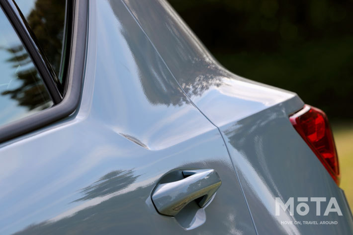 ボルボ XC40 T4 モメンタム(FF)[※画像は2019年モデル]