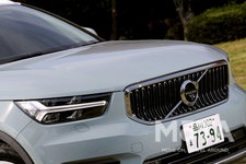 ボルボ XC40 T4 モメンタム(FF)[※画像は2019年モデル]