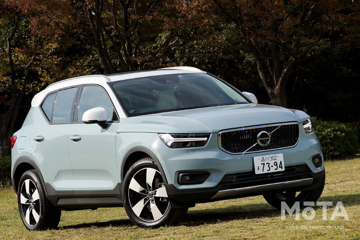 ボルボ XC40 T4 モメンタム(FF)[※画像は2019年モデル]