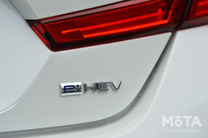 e:HEV、かつては“Sport Hybrid i-MMD”という名称でした。日常領域のほとんどをモーター走行でこなす高効率なユニットです