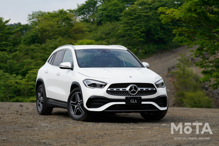 メルセデス・ベンツ 新型GLA 200d 4MATIC