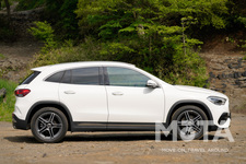 メルセデス・ベンツ 新型GLA 200d 4MATIC