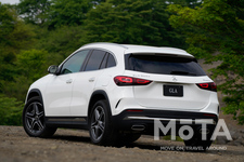 メルセデス・ベンツ 新型GLA 200d 4MATIC
