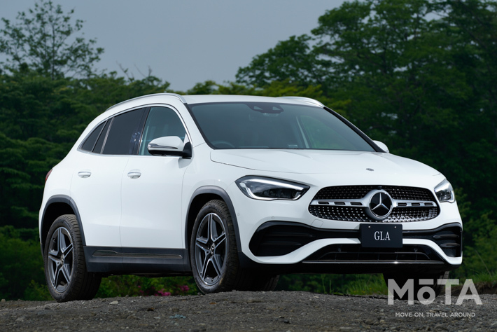 メルセデス・ベンツ 新型GLA 200d 4MATIC