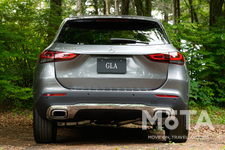 メルセデス・ベンツ 新型GLA 200d 4MATIC