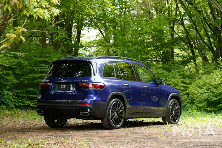 メルセデス・ベンツ 新型GLB 250 4MATIC