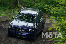 メルセデス・ベンツ 新型GLB 250 4MATIC