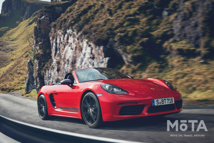 ポルシェ 新型 718ボクスターT