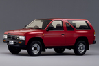 日産 初代テラノ V6 R3M（1987年）