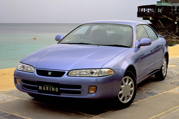 コンパクトでスポーティなハードトップセダン！カローラセレス