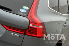 ボルボ XC60 B5 AWD Inscription[48Vハイブリッド]