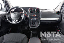 メルセデス・ベンツ シタン(Mercedes-Benz Citan)[ルノー カングー OEM車]