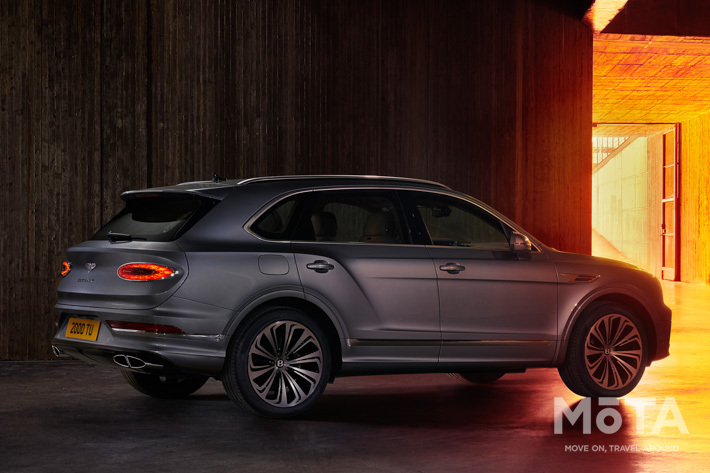 ベントレー 新型ベンテイガ