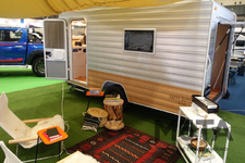 TRAILWORKS×HAPPY OUTSIDE BEAMS