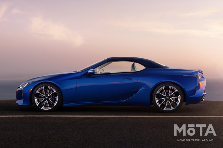 レクサス LC500コンバーチブル