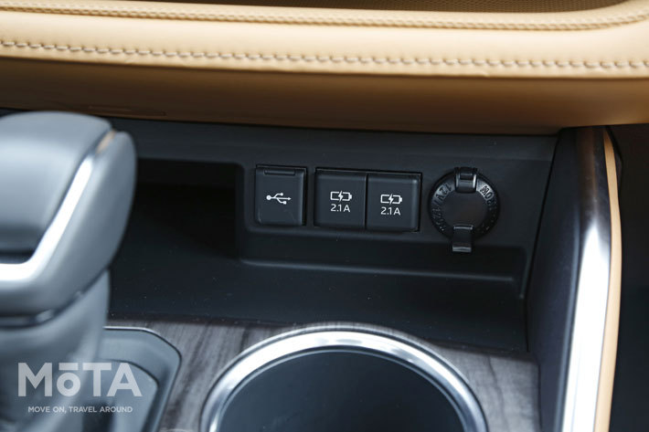 TOYOTA Highlander Platinum(トヨタ ハイランダー プラチナム／V6 3.5リッター・ダイナミックトルクベクタリングAWD)[北米仕様]