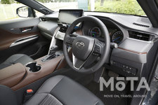 トヨタ 新型ハリアー Z(ハイブリッド・FF)[ボディカラー：スレートグレーメタリック／内装色：ブラウン(ファブリック+合成皮革)]