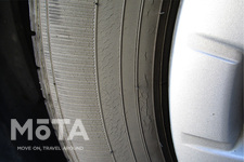 タイヤ・ひび割れのイメージ