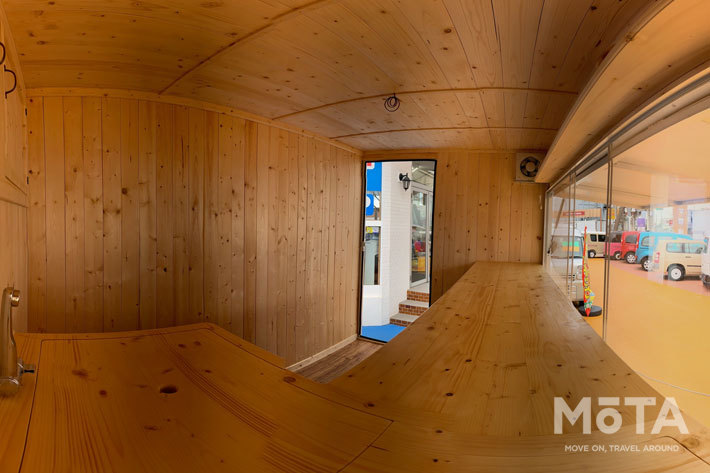 BeeCalm(ビーカーム) キッチンカー(移動販売車)軽トラックタイプ「カントリー」仕様