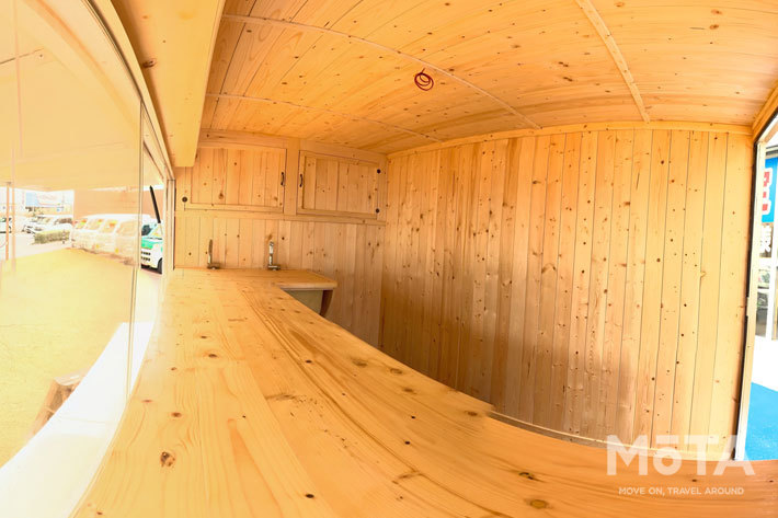 BeeCalm(ビーカーム) キッチンカー(移動販売車)　軽トラックタイプ「カントリー」仕様