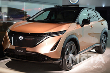 日産 アリア