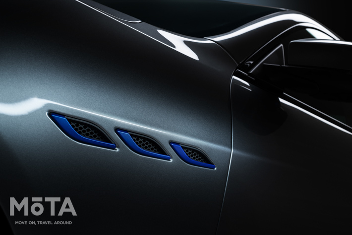 マセラティ ギブリ ハイブリッド