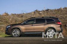 ススバル アセント(北米向け3列シートSUV)[Subaru Ascent Touring 2019MODEL]
