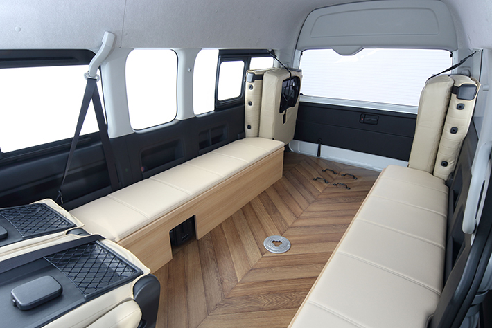 ダイレクトカーズ