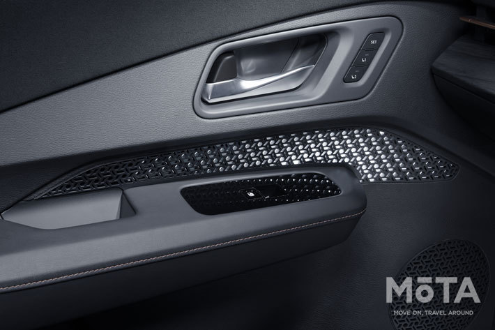 日産 アリア[新型クロスオーバーEV]