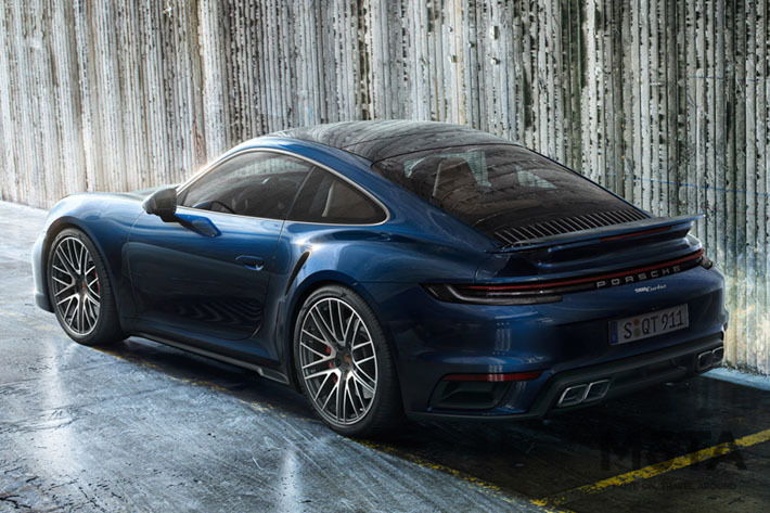 ポルシェ 新型911ターボ