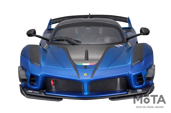 トミカプレゼンツ ブラーゴ