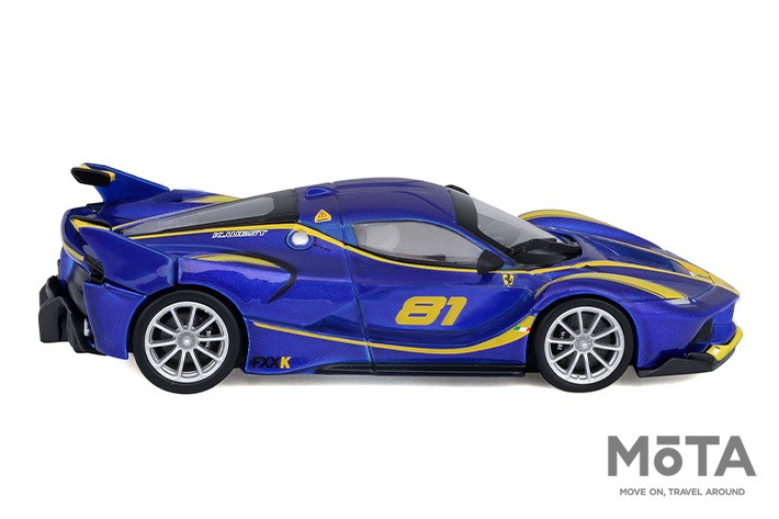 トミカプレゼンツ ブラーゴ