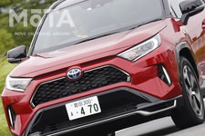トヨタ 新型 RAV4 PHV BLACK TONE[E-Four(4WD)／ボディカラー：アティチュードブラックマイカ×エモーショナルレッドII]