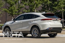 トヨタ ヴェンザ 2021年モデル[トヨタ 新型ハリアー(4代目) 北米仕様]