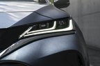トヨタ ヴェンザ 2021年モデル[トヨタ 新型ハリアー(4代目) 北米仕様]