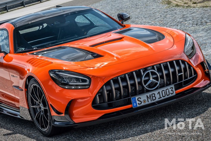 V8ツインターボ730馬力の最強ロードカー！メルセデスAMG GT ブラックシリーズデビュー｜約4,127万円～