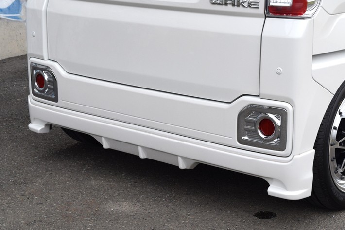 ダイハツ ウェイク用エアロ　BLESS CREATION