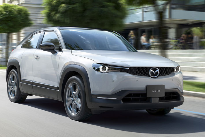 新型コンパクトsuv マツダ Mx 30 年秋にマイルドハイブリッド版から先行デビュー 業界先取り 業界ニュース 自動車ニュース22国産 車から輸入車まで Mota
