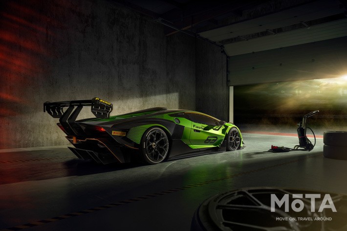 ランボルギーニ Essenza SCV12