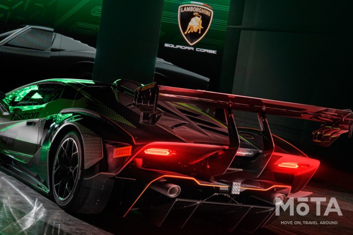 最強の830馬力V12エンジン搭載!ランボルギーニ、40台限定のサーキット専用モデルEssenza SCV12