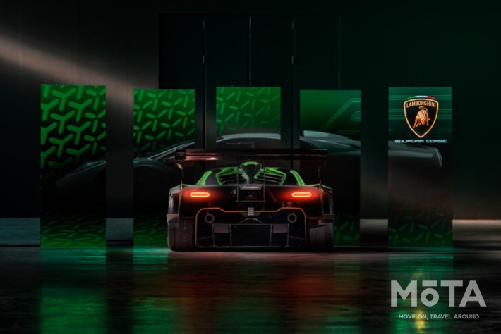 ランボルギーニ Essenza SCV12