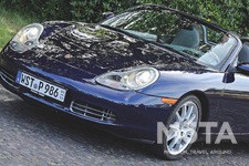 ポルシェ 911（996型）をベースに作られたミッドシップオープンスポーツカー 初代 ボクスター【MOTA写真館】
