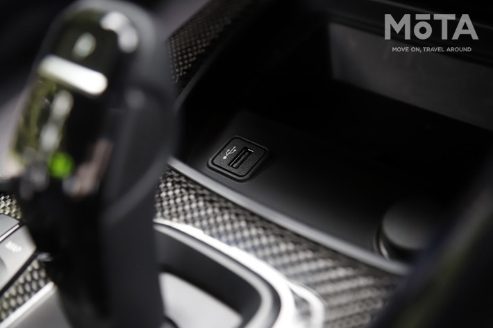 トヨタ GRスープラ RZ“Horizon blue edition”