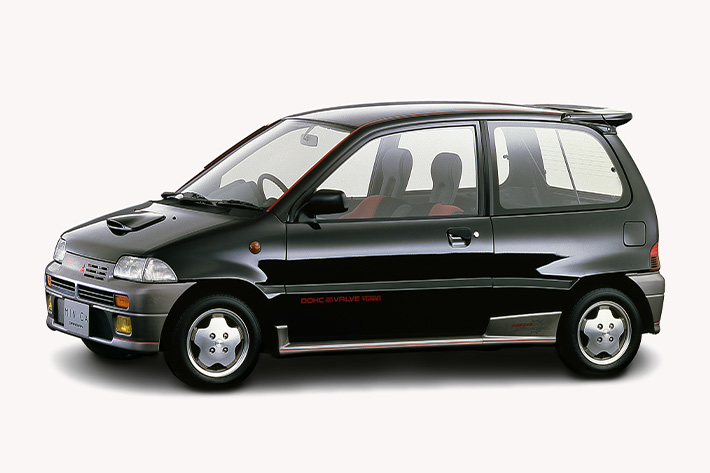 量産車世界初 550cc5バルブdohcエンジンを搭載した三菱 6代目ミニカ ダンガンzz Mota写真館 フォトギャラリー Mota 量産車世界初 550cc5バルブdohcエンジンを搭載した三菱 6代目ミニカ ダンガンzz Mota写真館 フォトギャラリー Mota